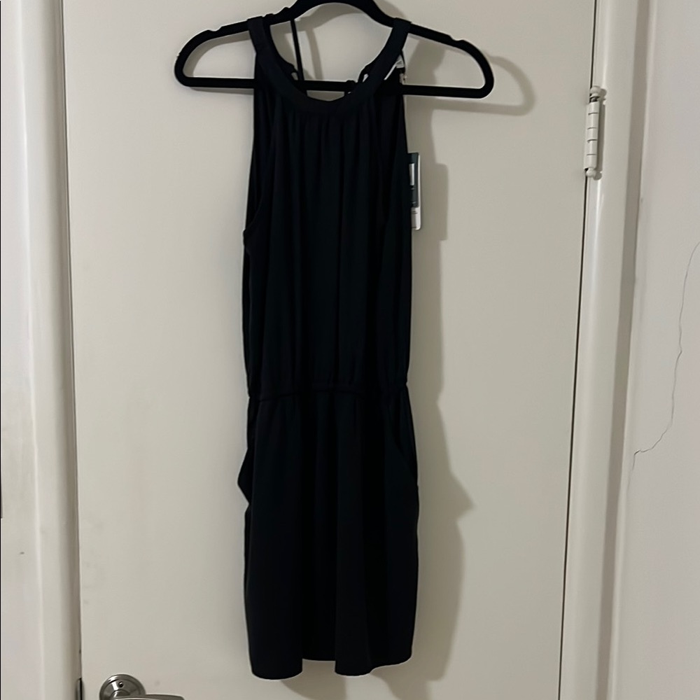 Tentree cypress dress size small, never worn! BNWT